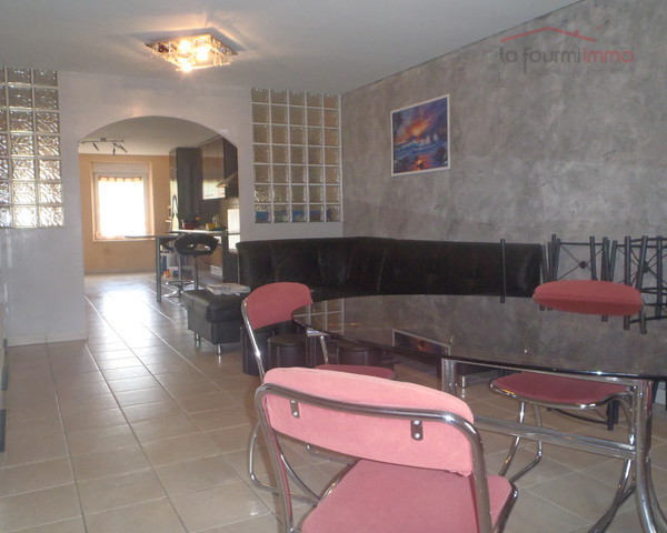 Maison en vente à Bistroff, village calme à 10 mn de Faulquemont. - Pb240460