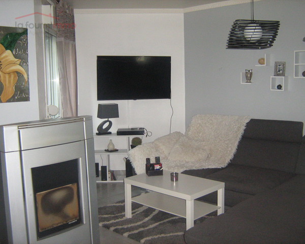 Jolie maison de 110 m2 sur un terrain de 6.66 ares. - Img 2211