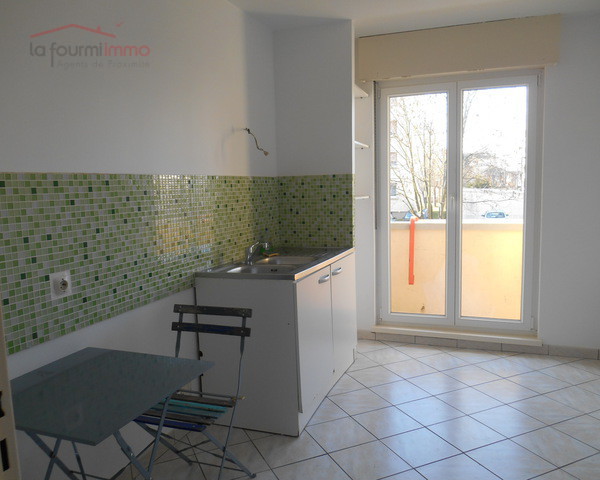 Strasbourg 67200 - Au calme F3 de 65 m² + 2 balcons - Dscn3846