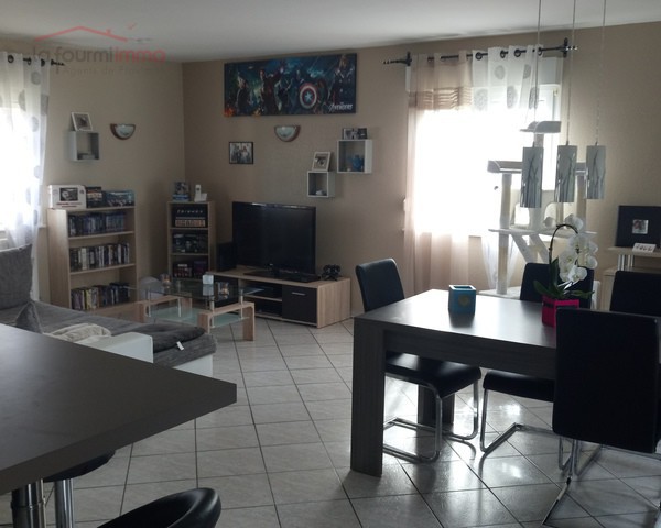 Maison individuelle dans un secteur calme. - Klein salon