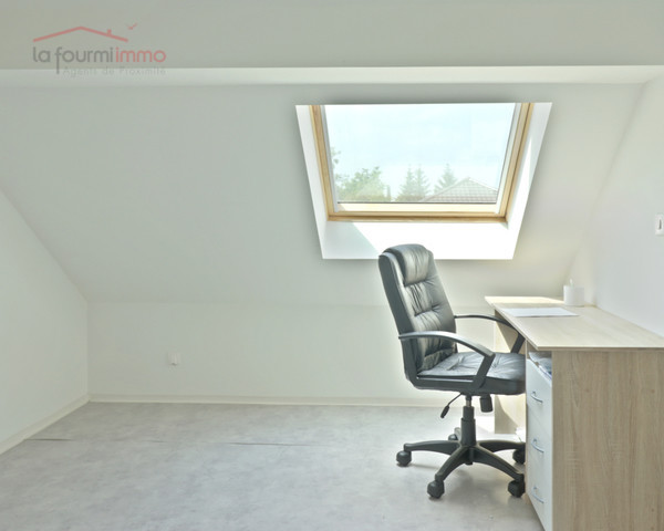 Vendu : Maison à Huningue 4 pièces 110 m² (68330) - Maison avec terrasse à Huningue 68330 ( bureau )