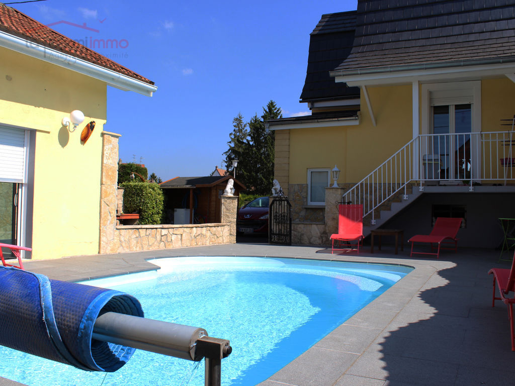 Sympathique maison accolée avec piscine  68190 Ensisheim - Maison Ensisheim avec piscine