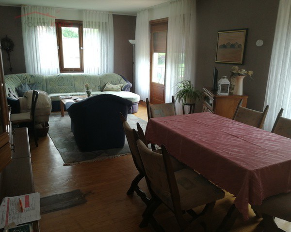 Maison de 116m2 construite sur 14 ares. - 352