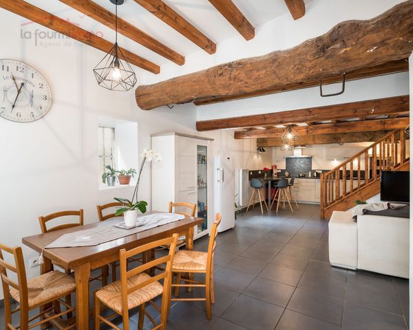 Maison de ville 110 m² 3 ch, bureau  - Terreaux-01