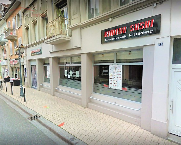 Ensemble immobilier, restaurant à Cernay (68700) - Facade-