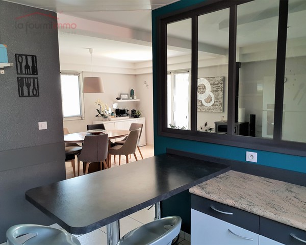 Vue imprenable avec belle maison contemporaine sur 9 ares - 04