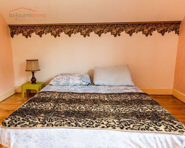 Maison atypique, semi-mitoyenne, à Créhange. - Gaspari chambre 1