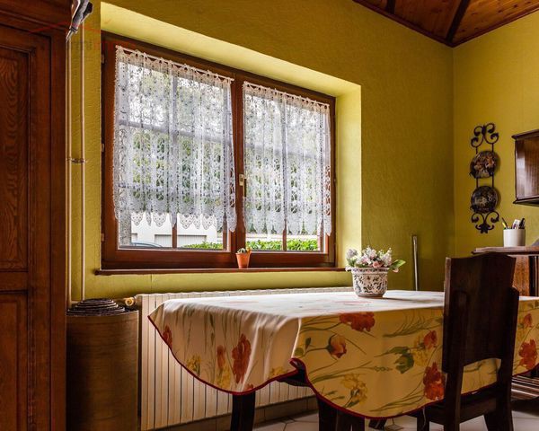 Maison atypique, semi-mitoyenne, à Créhange. - Gaspari salle a manger