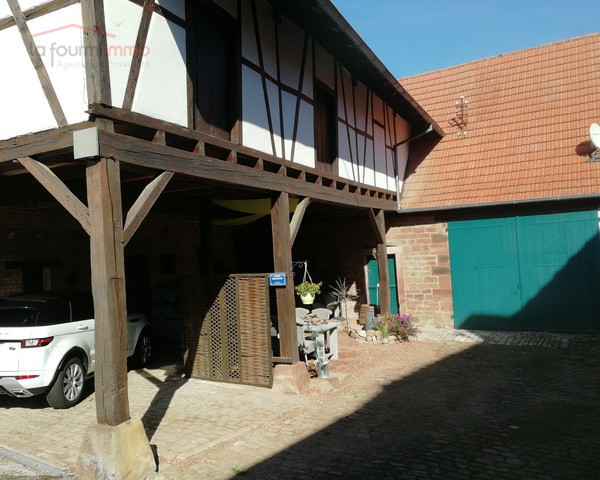 Corps de ferme rénové et terrain constructible. - Img 20181012 135015