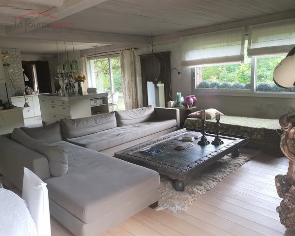 Magnifique villa de prestige dans un écrin de verdure - 02