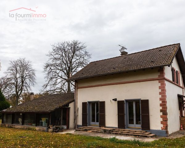 Maison individuelle, de 110m², avec près de 18 ares de terrain. - Mons ext rieur