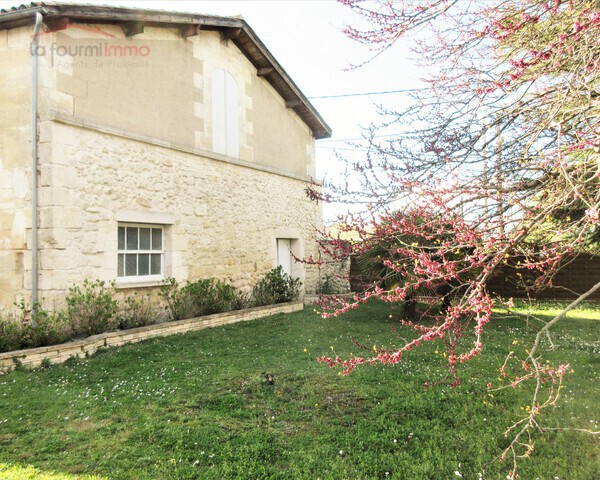 Spacieuse maison en pierre  - Img 4235