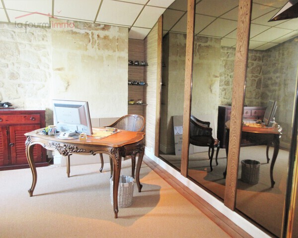 Spacieuse maison en pierre  - Img 4226