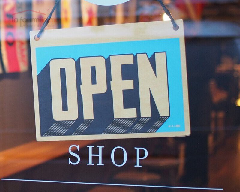 Murs de magasin d'optique vendus loués - Open shop