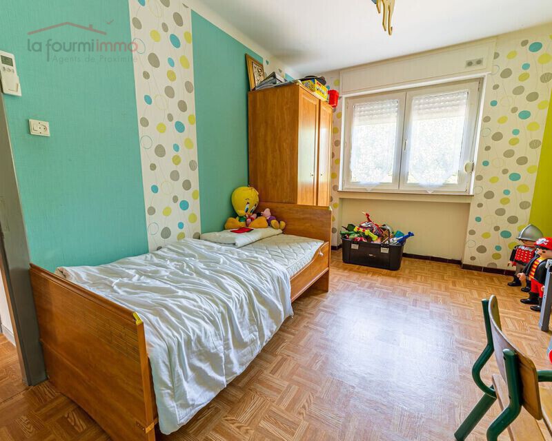 Maison individuelle, 90m², 3 chambres, 8,32 ares de terrain. - Rund ch 2
