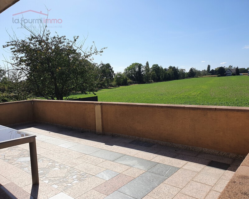 Charmante maison 6 pièces avec magnifique vue - 20190916 150539