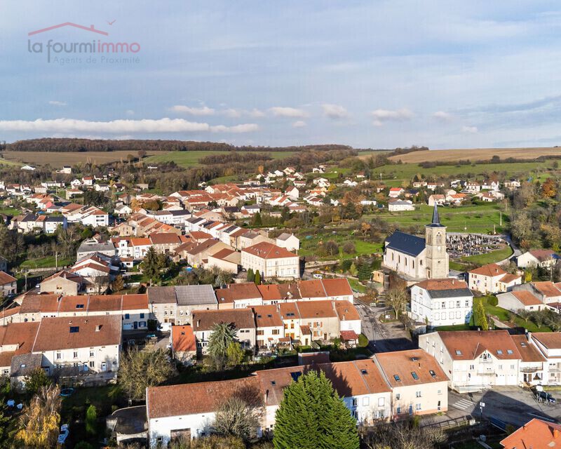 Maison rénovée, 136m², 4 chambres, 7,82 ares de terrain. - L k dr ne bambi