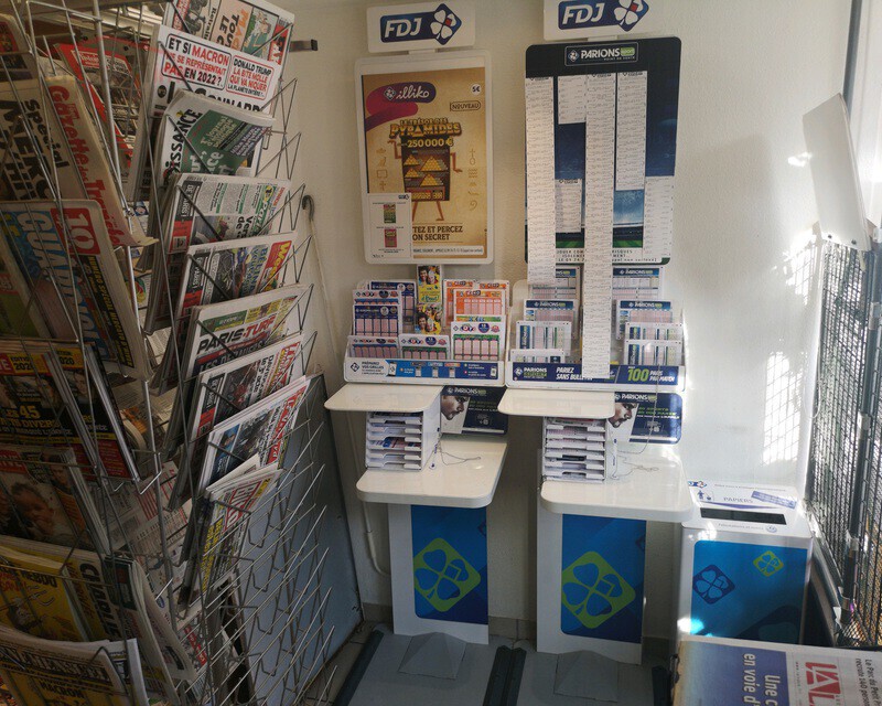 Immeuble + bureau de tabac, presse  68500 Guebwiller - Photo immeuble gueb bureau de tabac 1