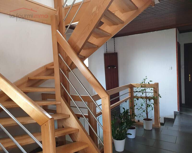 Charmante maison familiale ou bi-famille avec dépendance - Received 510734359636659
