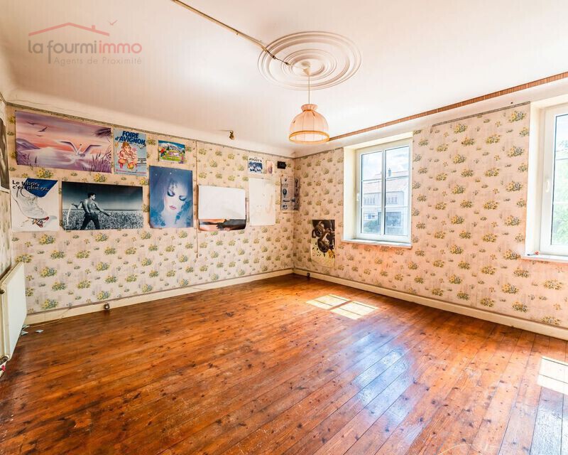Ancien corps de ferme à Givrycourt. - Jap chambre 4
