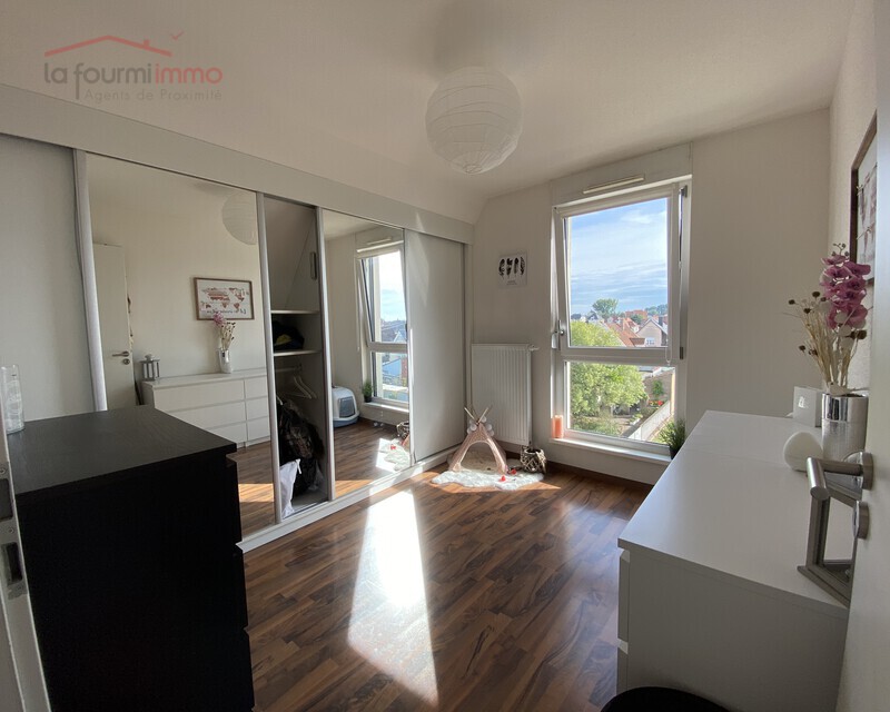 Lumineux appartement 3 pièces - Chambre 2