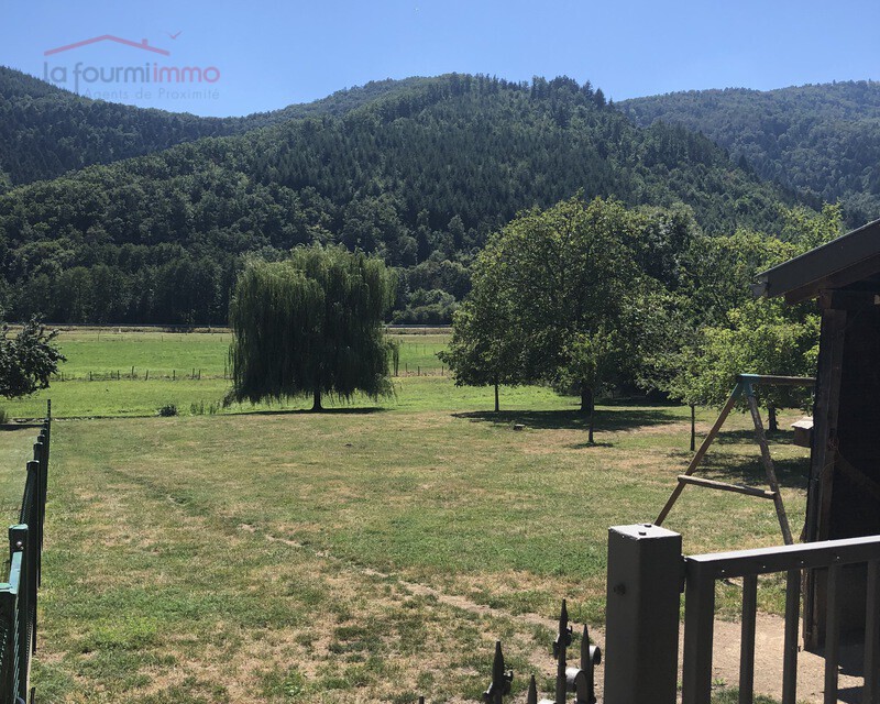 Maison, granges, jardin et près. - Img 2521