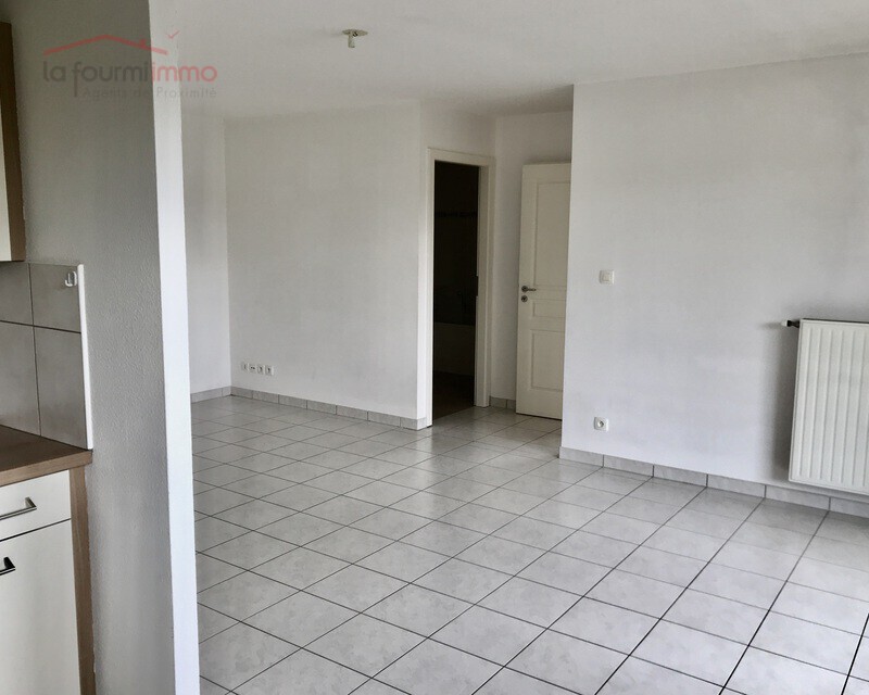 appartement F2 dans résidence récente - Img 5953