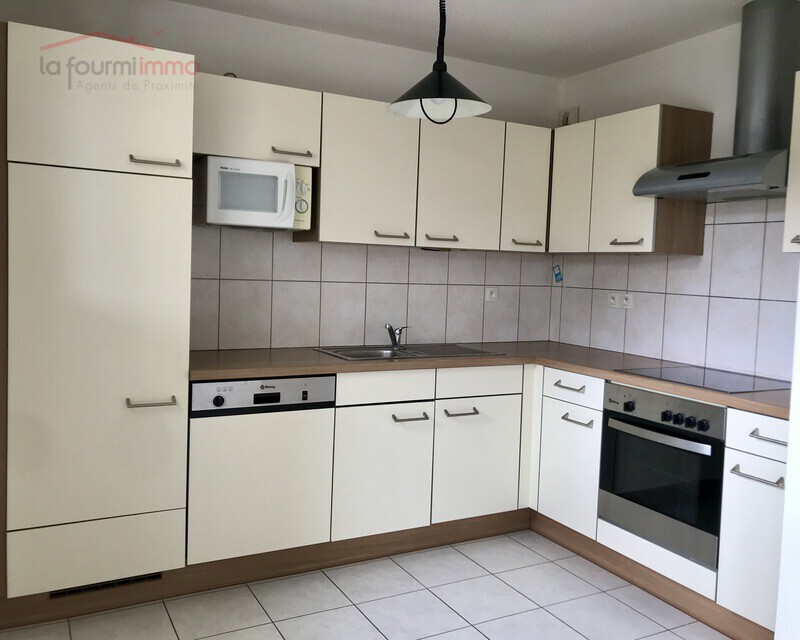 appartement F2 dans résidence récente - Img 1574