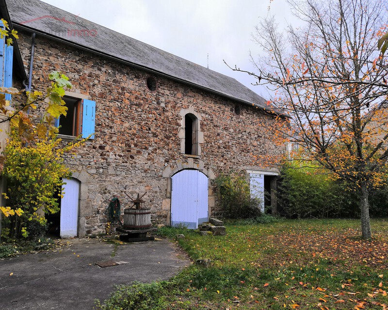 Bel ensemble immobilier - L'Automne est arrivé... 