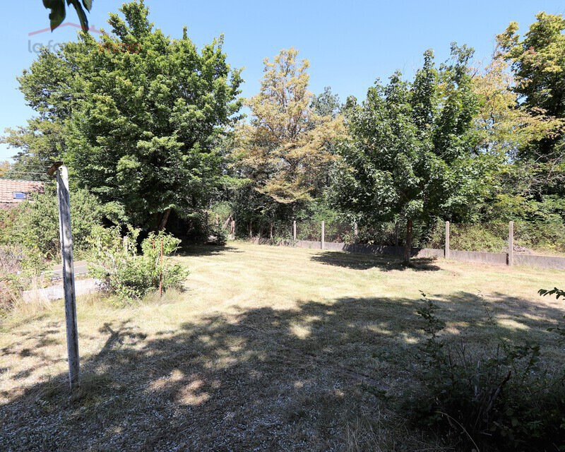 Maison jumelée de 117 m² sur un terrain d'environ 12 ares - Img 1805