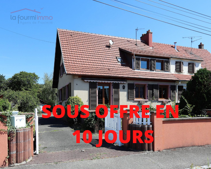 Maison jumelée de 117 m² sur un terrain d'environ 12 ares - Sous offre  2 