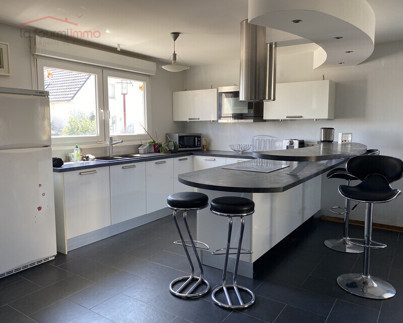 Maison 5 pièces, 68190 Ensisheim, Haut-Rhin - #remybenoitmeyer #immobilier #maison #ensisheim  #lafourmiimmo #agentimmobilier #realestate #investissement #hautrhin #habitat #lafourmi #immo #hautrhin #realestate #consultant #rbmconsultantimmo #rbmimmo