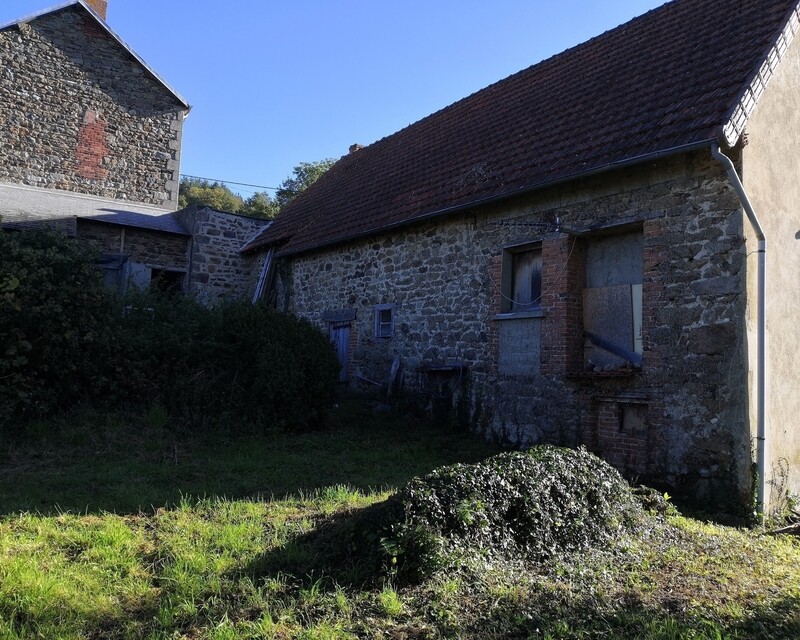 Jolie fermette ancienne à fort potentiel - Des ouvertures à ré-ouvrir pour la clarté et profiter du coucher de soleil