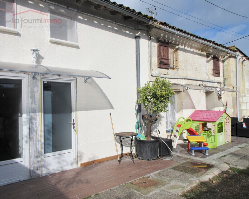 Maison en pierre - Img 6239  2 