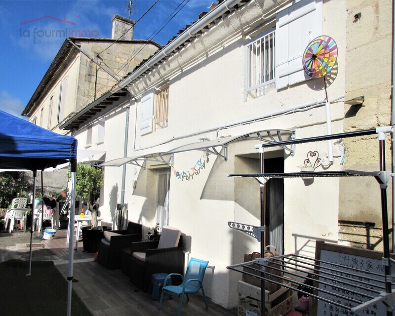 Maison en pierre - Img 7916  2 