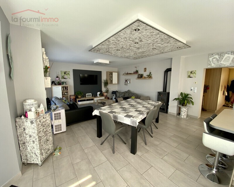 Maison à Forstheim - Salon grand angle 2
