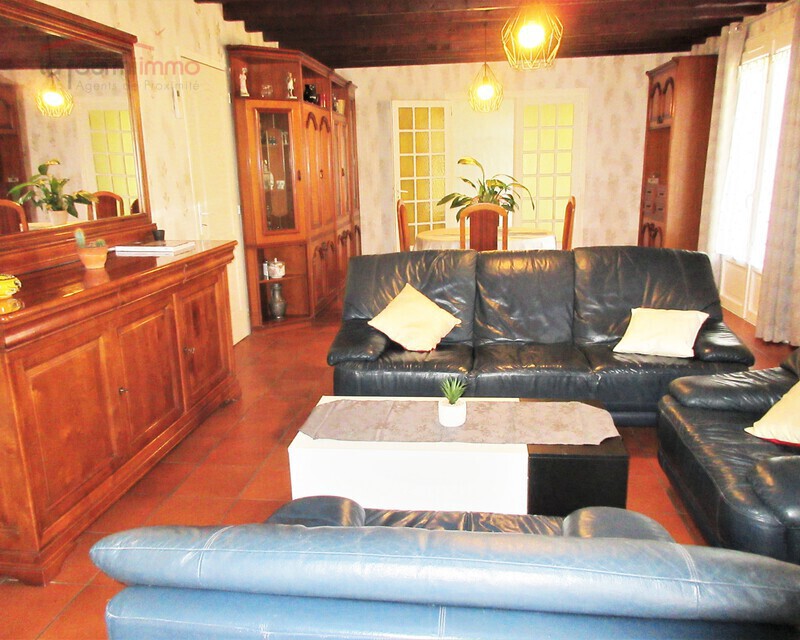 Maison de plain-pied sur une belle parcelle - Img 7949  2 