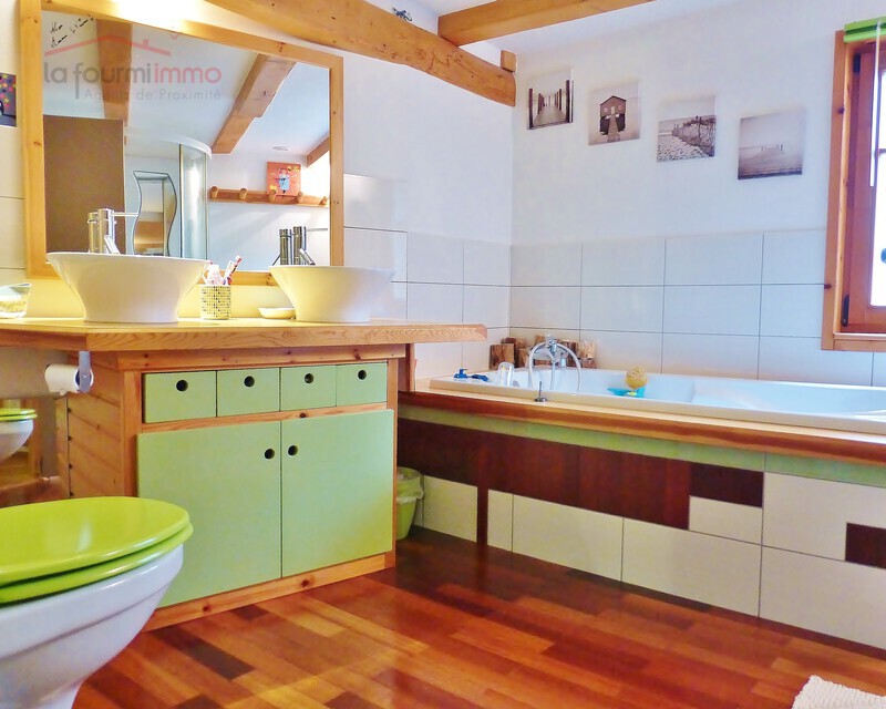 Chaleureuse maison de 168m² dans une grange rénovée - 4