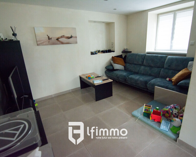 Appartement rez-de-jardin 3 pièces 80 m² à Cernay - Salon