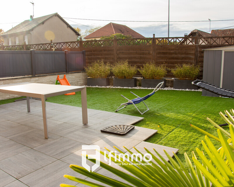 Appartement rez-de-jardin 3 pièces 80 m² à Cernay - Jardin / Terrasse