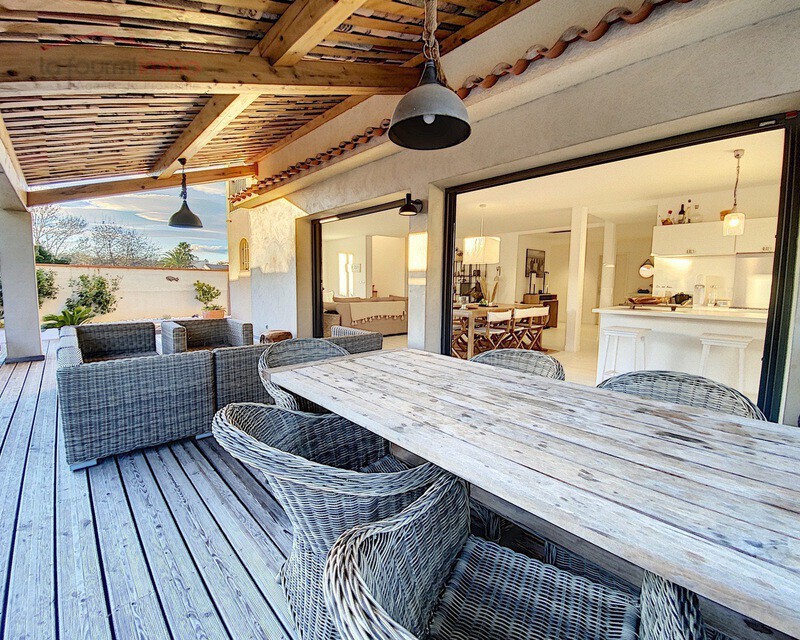 Maison T6 - 4 chambres - Garage et piscine - Saint Cyprien - 460590d9-0ef4-4018-913d-b98804727876