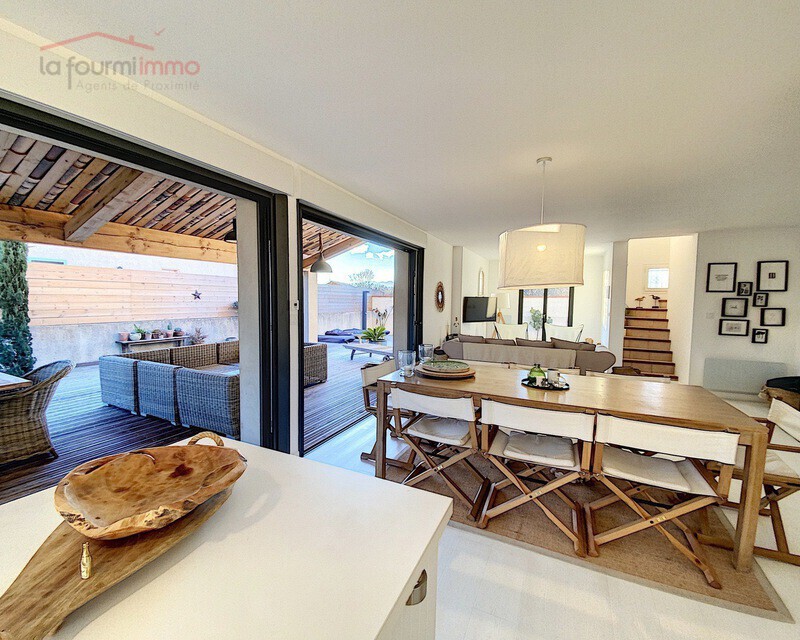 Maison T6 - 4 chambres - Garage et piscine - Saint Cyprien - 5958f4e5-0b32-445e-a0ac-c8195218d976