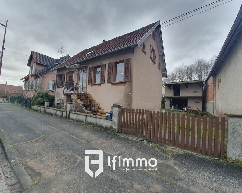 Maison d'environ 110 m2 à Gundershoffen sous compromis.  - 049