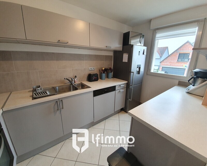 Appartement sous compromis.  - 025
