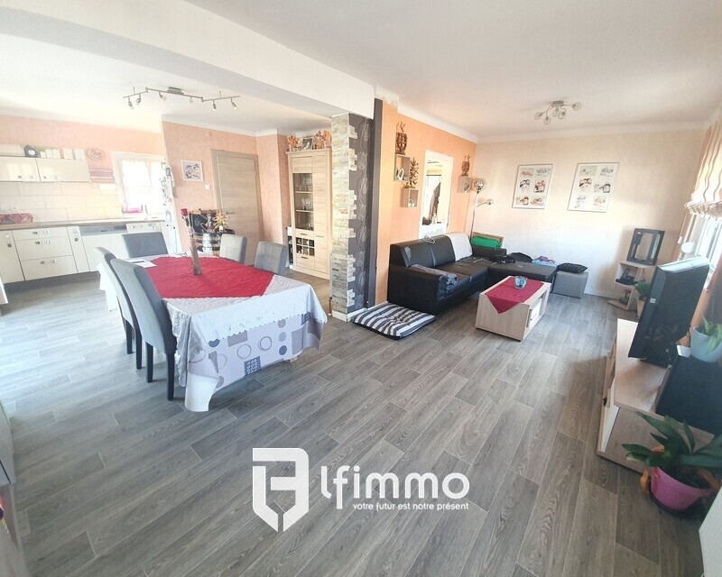 Maison de trois pièces à Reichshoffen sous offre.  - 013