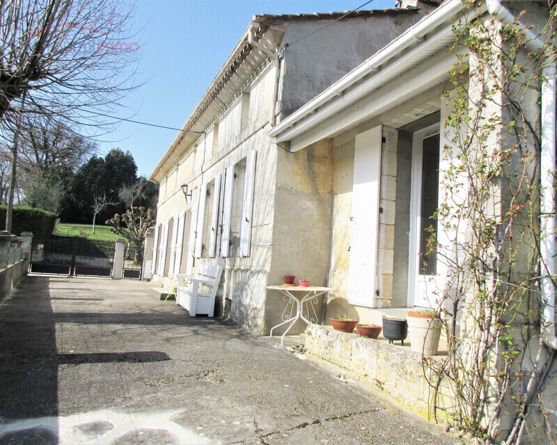 Spacieuse maison en pierre - Img 8748  2 