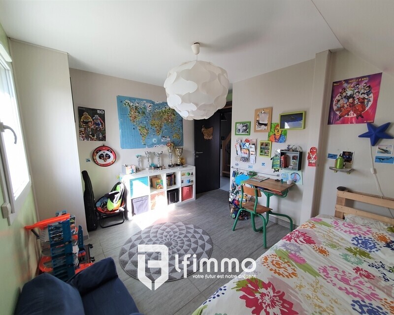 Coup de cœur assuré pour cette jolie maison  jumelée  - 00
