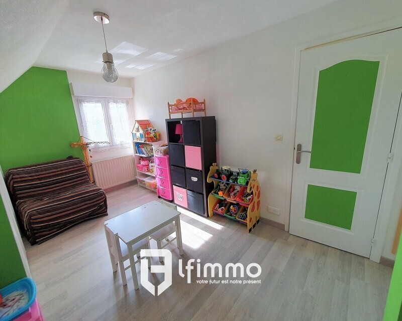 Charmante maison 6 pièces au calme - 00