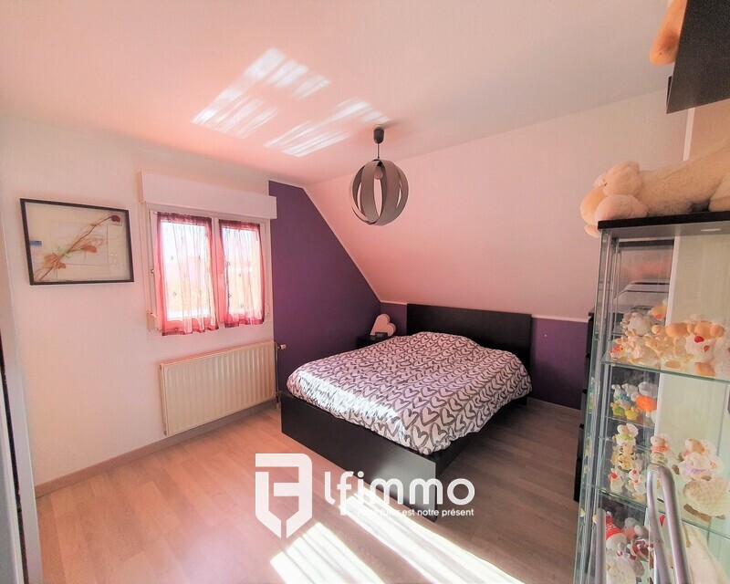 Charmante maison 6 pièces au calme - 01