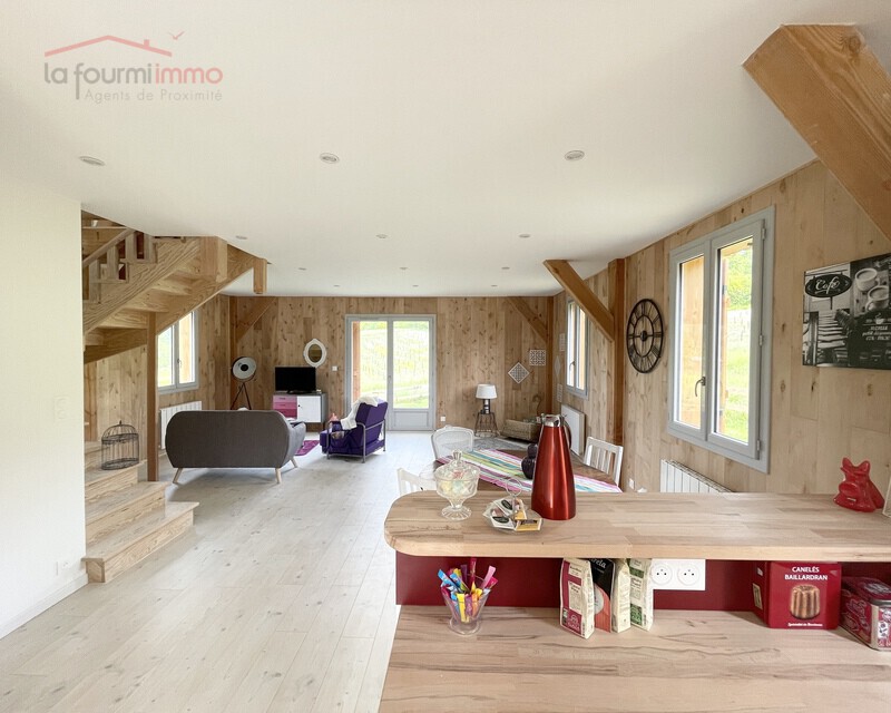 Maison neuve proche Perigueux - Pièce de vie